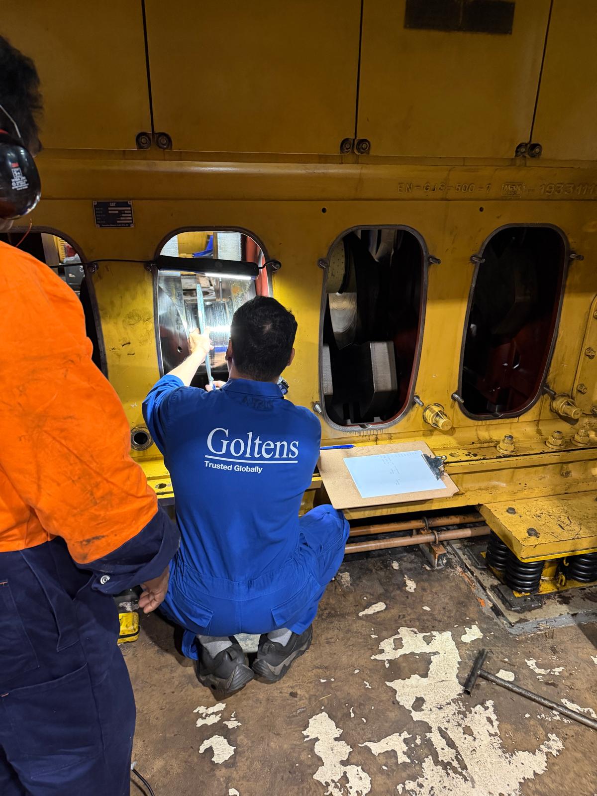 Carryout major repairs of power plant engines